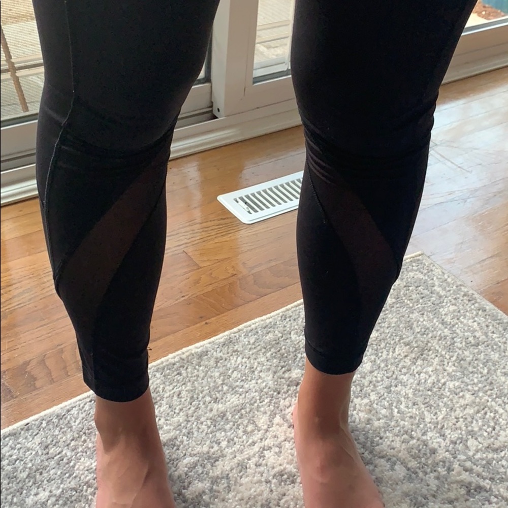 Black lululemon leggings - Picture 3 of 8